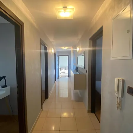 Seascape Apartment